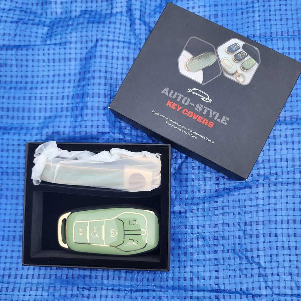 NIB Mint Green Silicone Ford Key Fob Cover w/Gold Edge & Zinc Alloy Keychain
